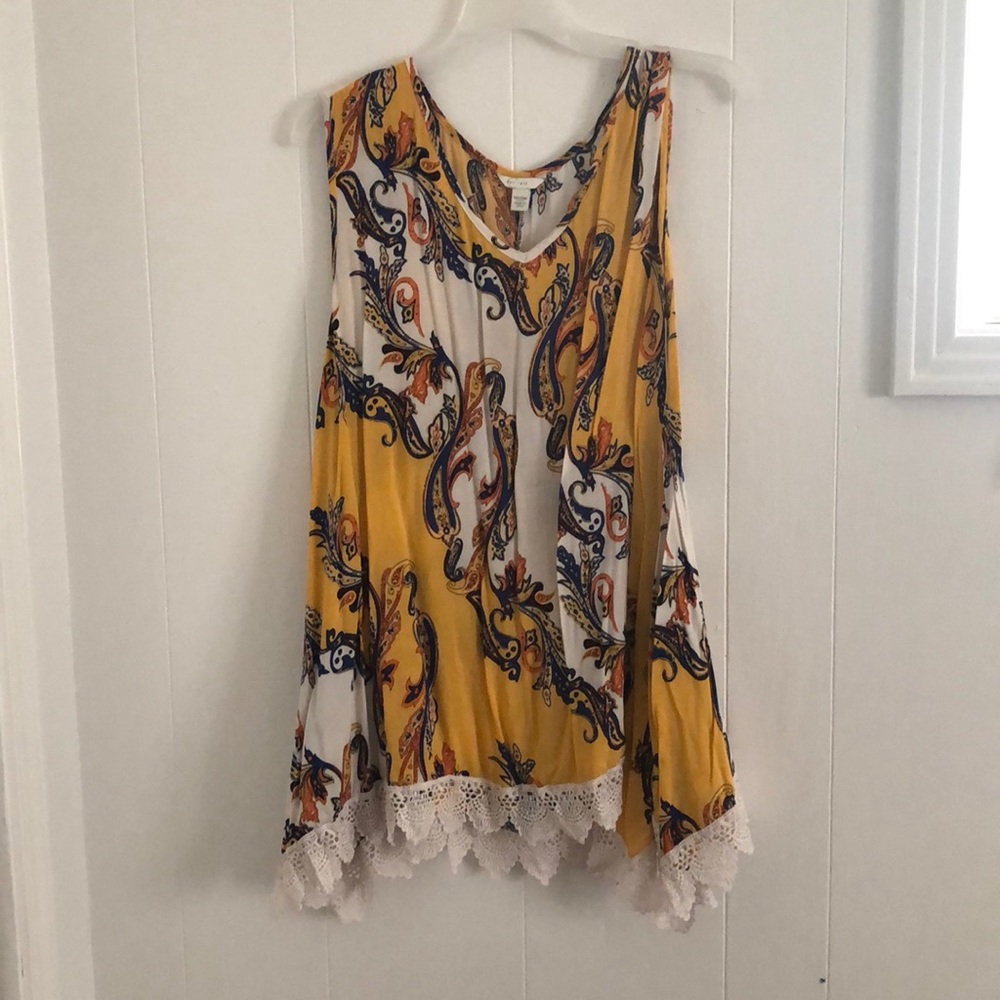 Sleeveless top
